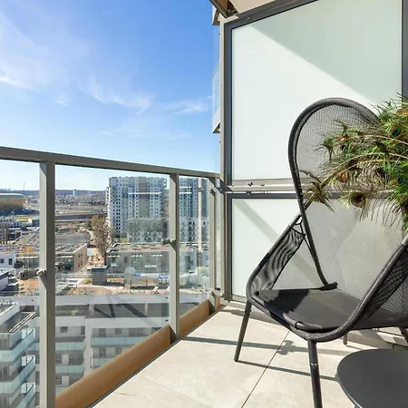 Apartament Prestigious With Parking In By Renters Gdańsk