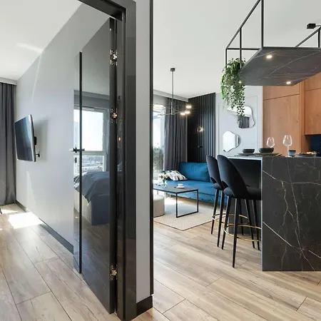 Prestigious With Parking In By Renters * Gdansk